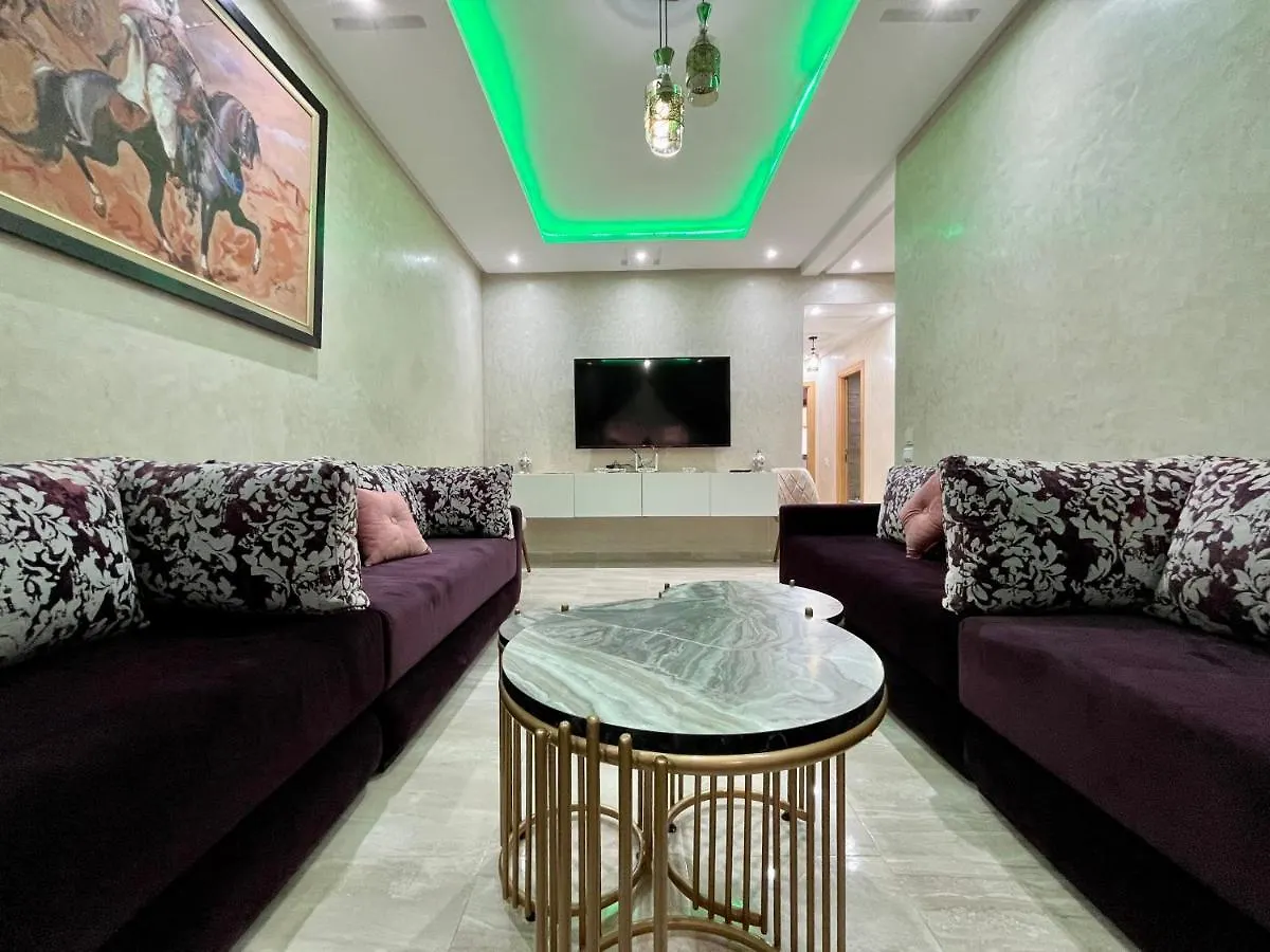 Bel Appartement A Marrakech En Residence Avec Piscine - Fibre & Netflix contacts